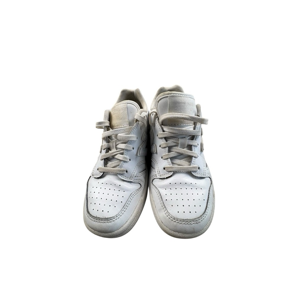New Balance Kids White Leather Sneakers Size 2 Youth Classic Lace-Up Shoes